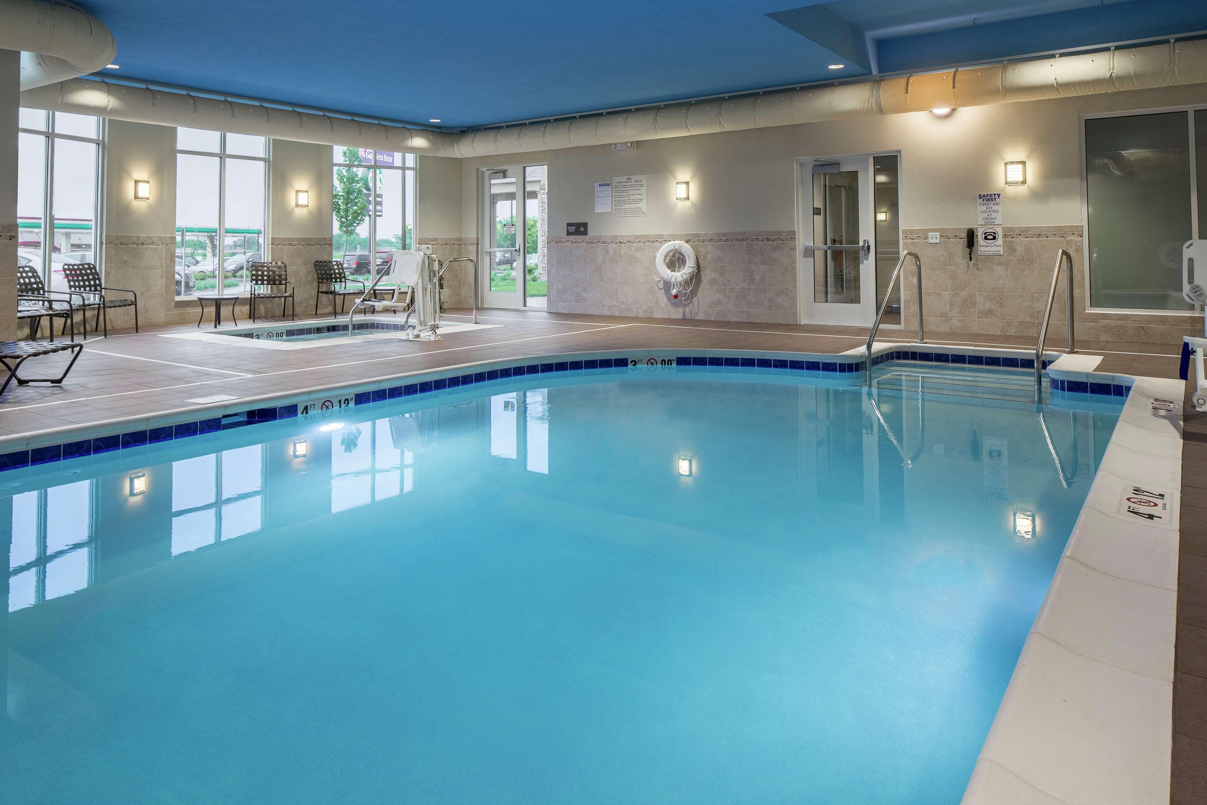 Hilton Garden Inn Bettendorf/ Quad Cities Экстерьер фото